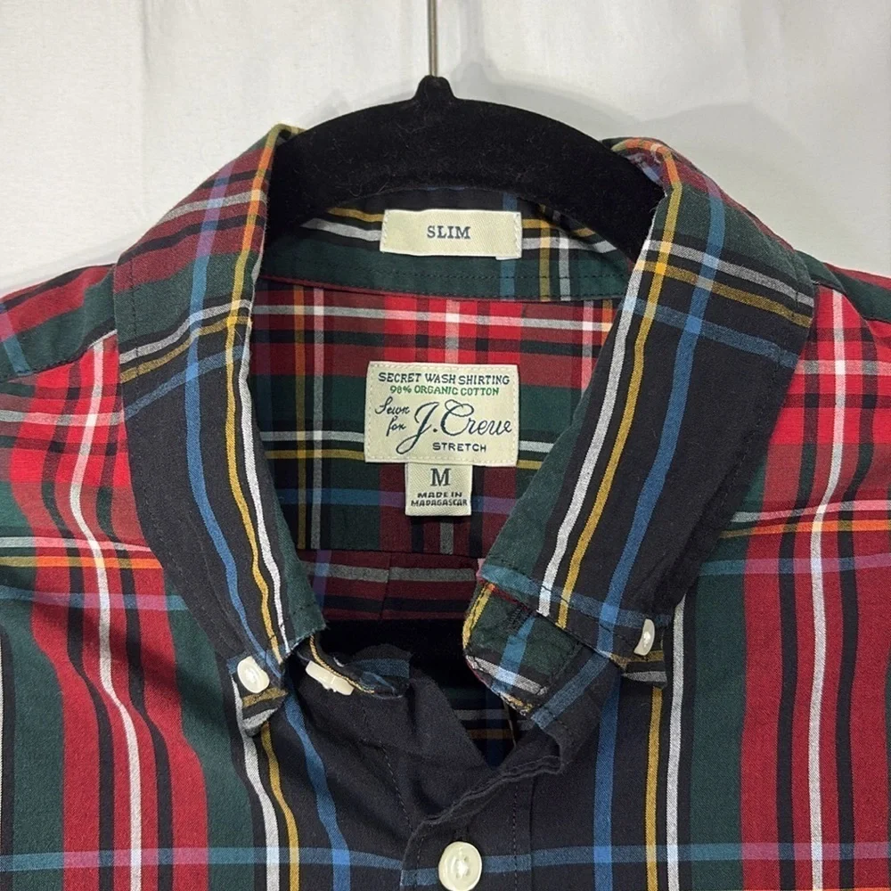 👛 J.Crew, slim stretch, black and red plaid organic cotton button down: